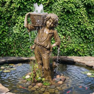 Concrete fountain of a boy with a basket 1,10m