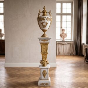 Pillar with vase brass and Marble White 1,80 m