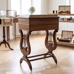 Sewing Table Biedermeier 1820 Walnut