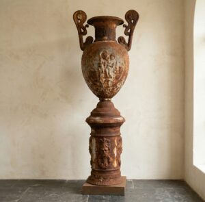 Flowerpot Amphora on Cast Iron Pedestal 2,08 m