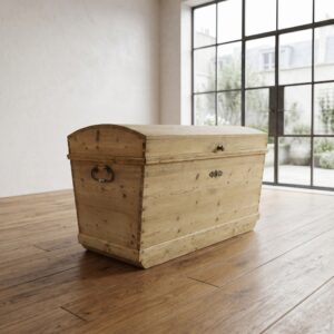 Chest Jugendstil 1910 Pine