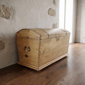 Chest Jugendstil 1910 Pine