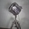 Tripod Lamp 1,44 m – 1,64 m - Image 6