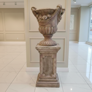 Vase on Pedestal 1,70 m