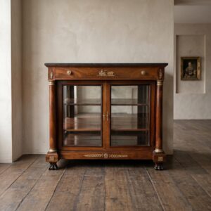 China Cabinet Biedermeier 1820 Mahagony