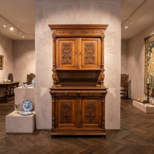 Kitchen Cabinet Gründerzeit 1880 Oak