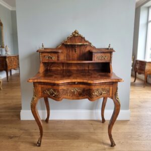 Dresden Baroque Ladies' Desk 1860 Walnut