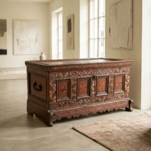 Chest Baroque 1800 Oak