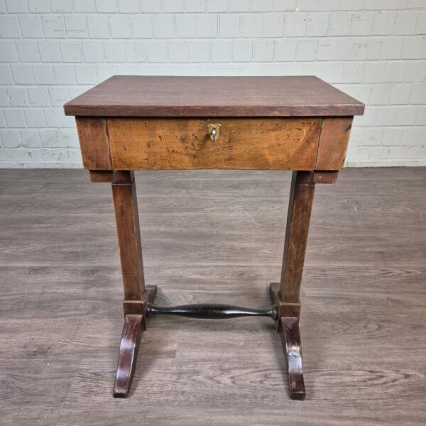 Sewing Table Biedermeier 1830 Walnut - Image 2