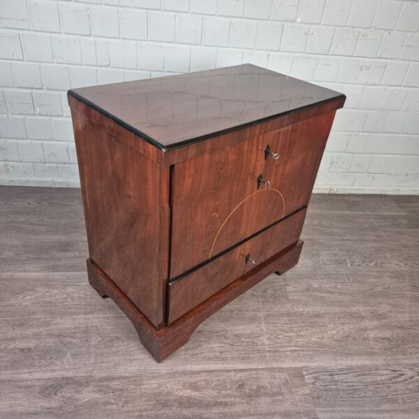 Chest of Drawers Biedermeier 1830 Mahogany