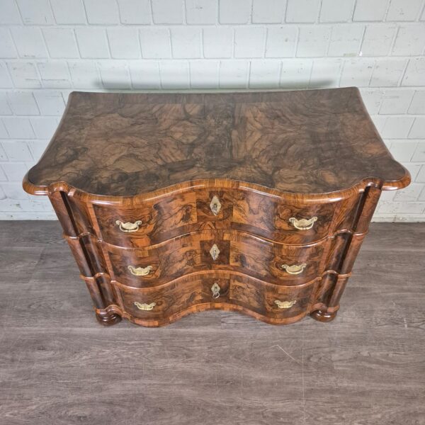 Chest of Drawers Baroque 1780 Walnut - Image 4