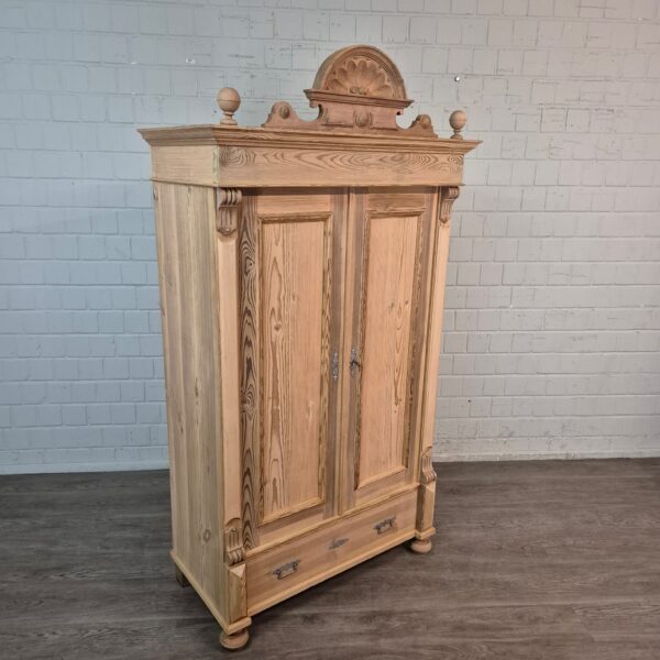 Wardrobe Gründerzeit 1880 Pine