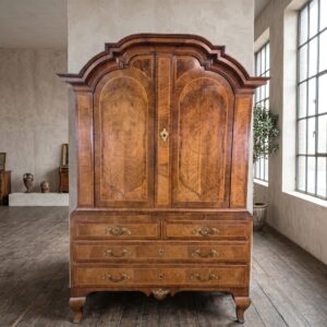 Cabinet Baroque 1790 Walnut