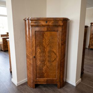 Corner Cabinet Biedermeier 1810 Walnut