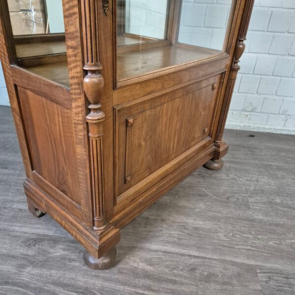 Display Case Gründerzeit 1880 Walnut - Image 6