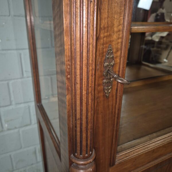 Display Case Gründerzeit 1880 Walnut - Image 5