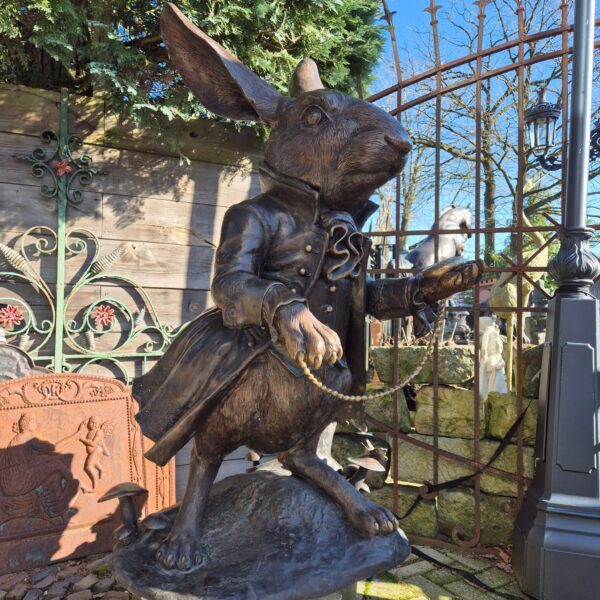 Statue Rabbit from Alice in Wonderland Bronze 1,55 m