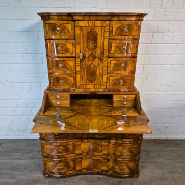 Tabernacle Secretary Baroque 1780 Walnut - Image 8