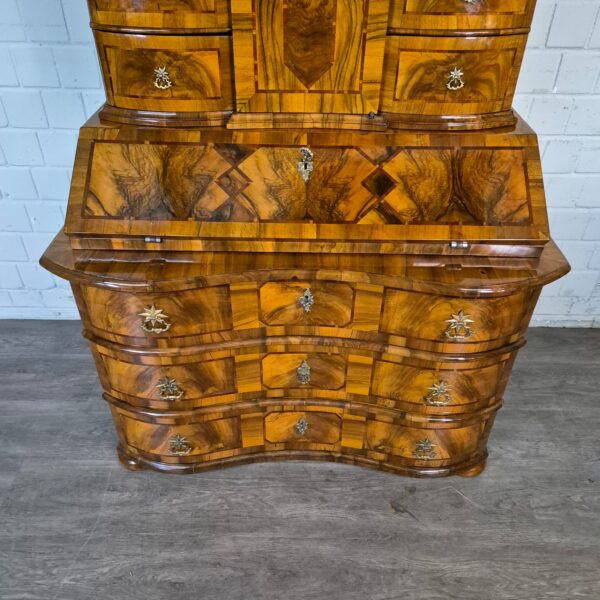 Tabernacle Secretary Baroque 1780 Walnut - Image 7