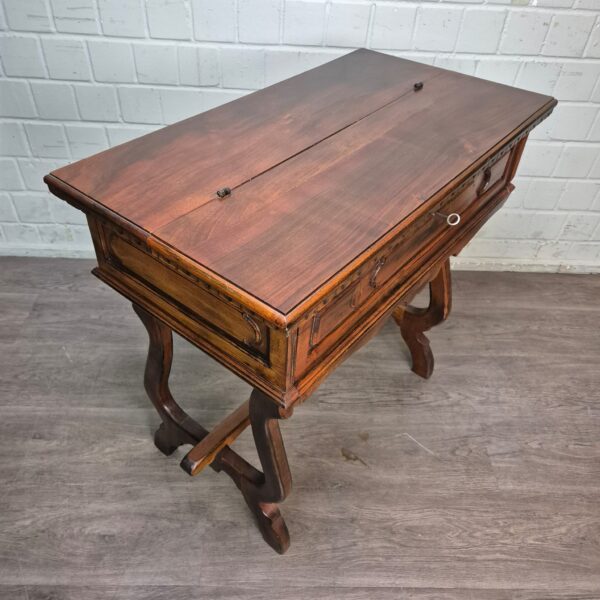 Ladies' Desk Walnut 0,90 m - Image 4