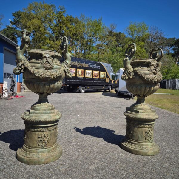 Set Vases Bronze Ø 0,83 m