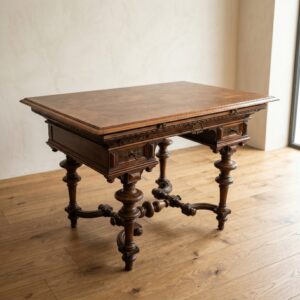 Desk Gründerzeit 1880 Walnut
