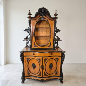 Bonheur Biedermeier 1850 Walnut