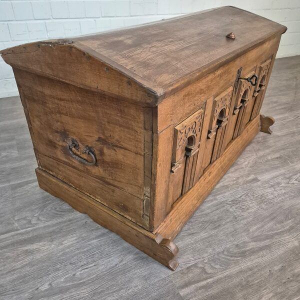 Chest Baroque 1780 Oak - Image 4