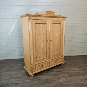 Wardrobe Gründerzeit 1880 Pine