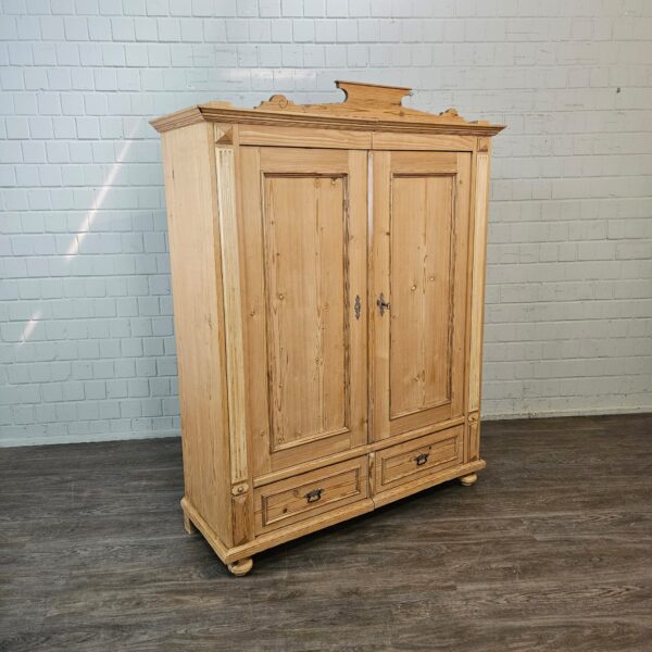Wardrobe Gründerzeit 1880 Pine