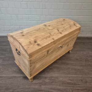 Chest Gründerzeit 1880 Pine