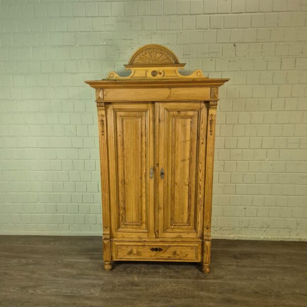 Wardrobe Gründerzeit 1880 Pine