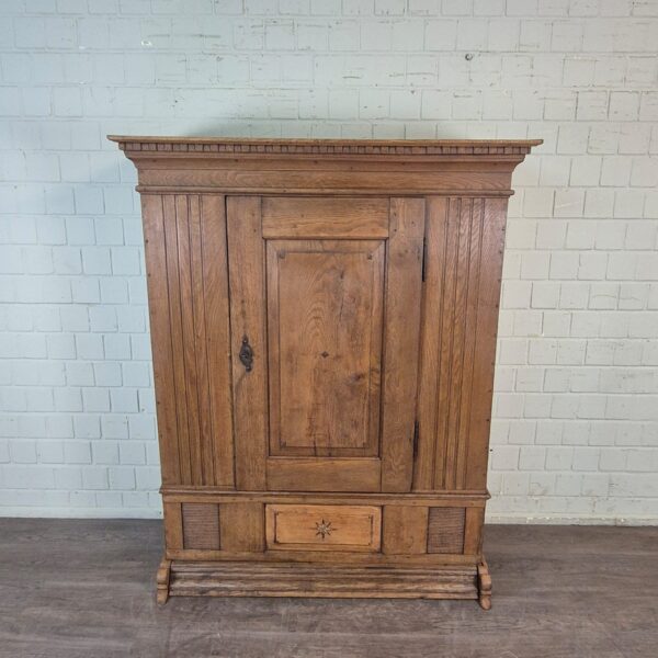 Cabinet Baroque 1800 Oak - Image 2