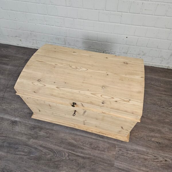 Chest Jugendstil 1910 Pine - Image 5