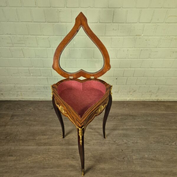 Jewelry Table 0,50 m - Image 6