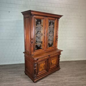 Bookcase Gründerzeit 1880 Walnut