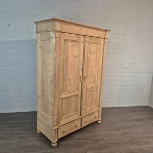 Wardrobe Gründerzeit 1880 Pine