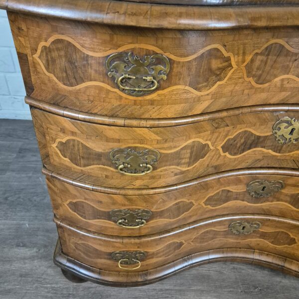 Chest of Drawers Baroque 1770 Walnut - Image 6