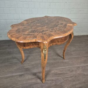 Table Dresden Baroque / Gründerzeit 1880 Walnut