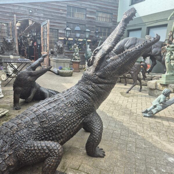 Statue Crocodile Bronze 2,10 m - Image 3