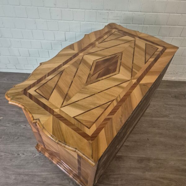 Chest of Drawers Baroque 1780 Walnut - Image 17