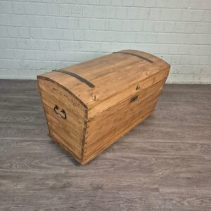 Chest Gründerzeit 1880 Pine