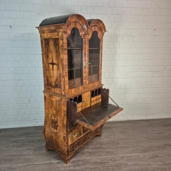 Secretary Baroque 1770 Walnut