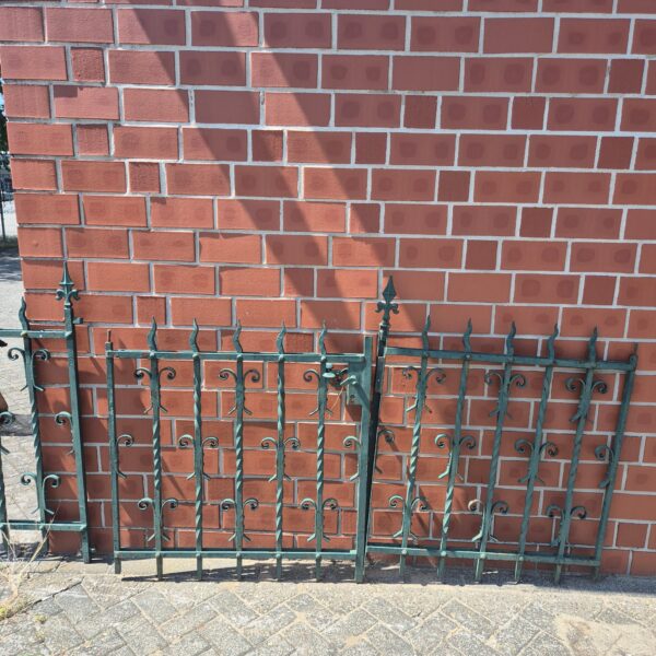 Fencing Garden Fence Gründerzeit 1880 Wrought Iron 21.00 m - Image 6