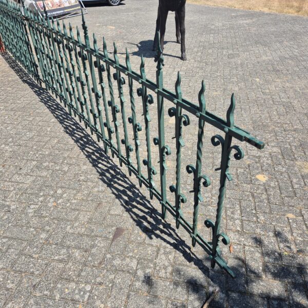 Fencing Garden Fence Gründerzeit 1880 Wrought Iron 21.00 m - Image 10