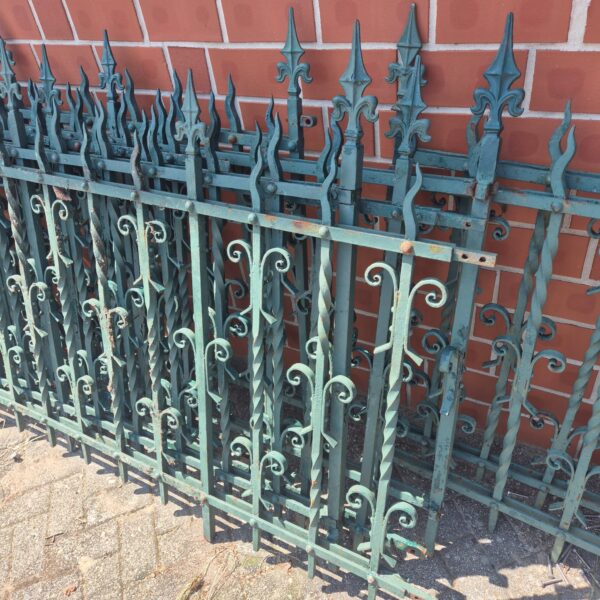 Fencing Garden Fence Gründerzeit 1880 Wrought Iron 21.00 m - Image 13
