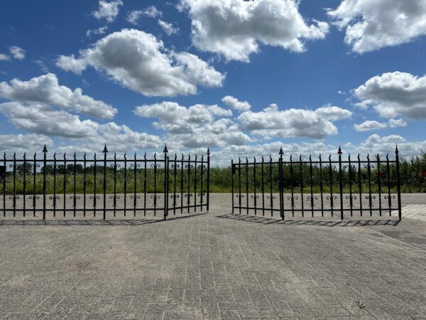 Fencing Garden Fence Gründerzeit 1880 Wrought Iron 21.00 m - Image 14
