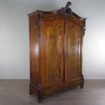 Historicism furniture