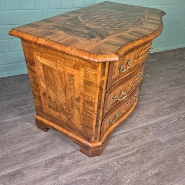 Braunschweiger Baroque Chest of Drawers 1755 Walnut - Image 4