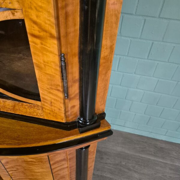 Corner Cabinet Biedermeier 1810 Birch Wood - Image 9